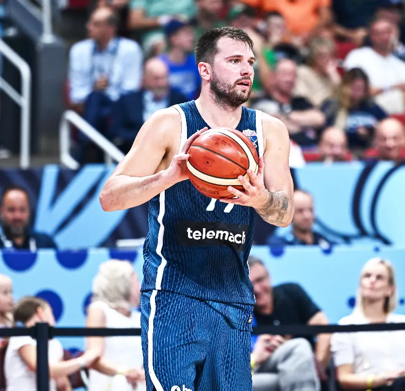 黑白体育-包含东契奇连续二十场比赛得分超过爆冷,中国队挑战极限!的词条