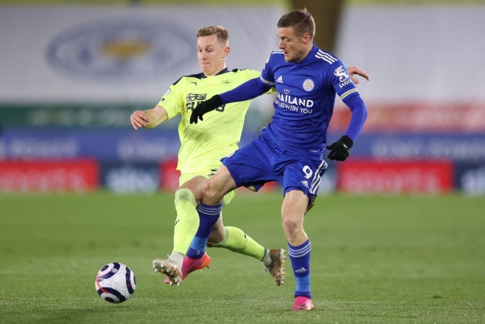 黑白体育-关于Karsa爆冷击败西班牙队，大胜引爆全场！的信息