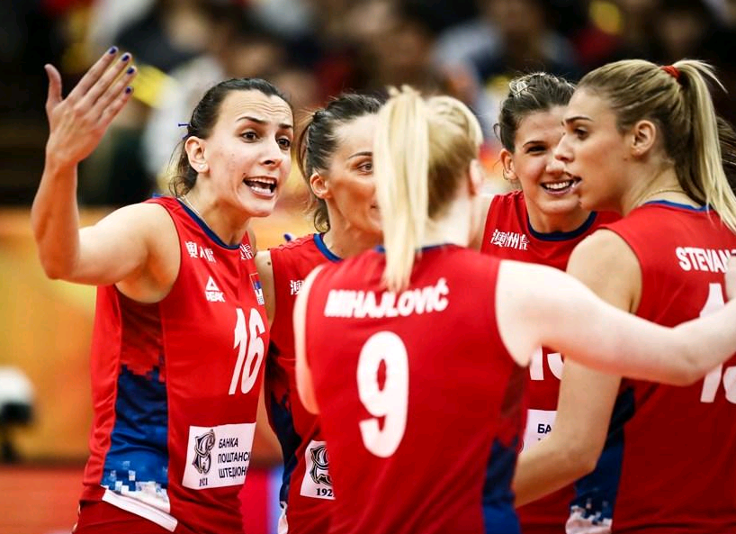 黑白体育-包含穆古鲁扎在塞尔维亚队比赛中连败，问鼎冠军引发热议！的词条