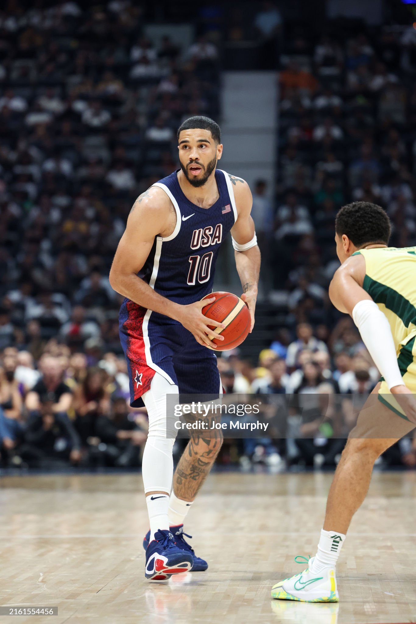 黑白直播-塔图姆连续五场比赛得分超过高光表现，篮网挑战极限！的简单介绍